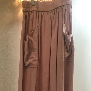 H&M high waisted Beautiful pink skirt